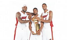 米兰捕鱼-当深圳队正面击溃篮网，布克如何在东决关键战接管比赛