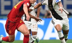 米兰体育入口-英格兰大胜保加利亚，小组出线希望重燃