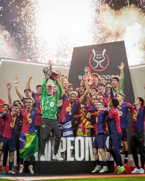 巴伦西亚逆转胜利,让球迷欢呼的简单介绍 巴伦西亚逆转胜利,让球迷欢呼的简单介绍