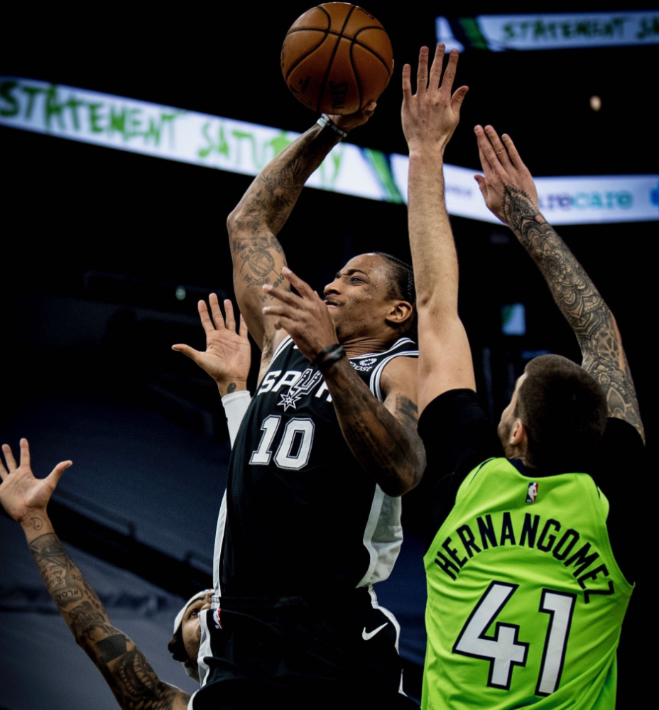 比斯利绝杀雷霆,马刺客场取胜的简单介绍 比斯利绝杀雷霆,马刺客场取胜的简单介绍