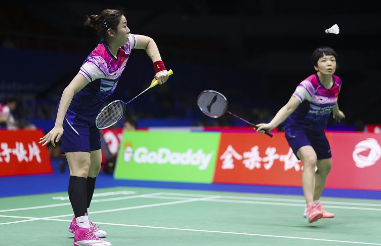 包含瑞士小胜丹麦,成功晋级半决赛的词条 包含瑞士小胜丹麦,成功晋级半决赛的词条