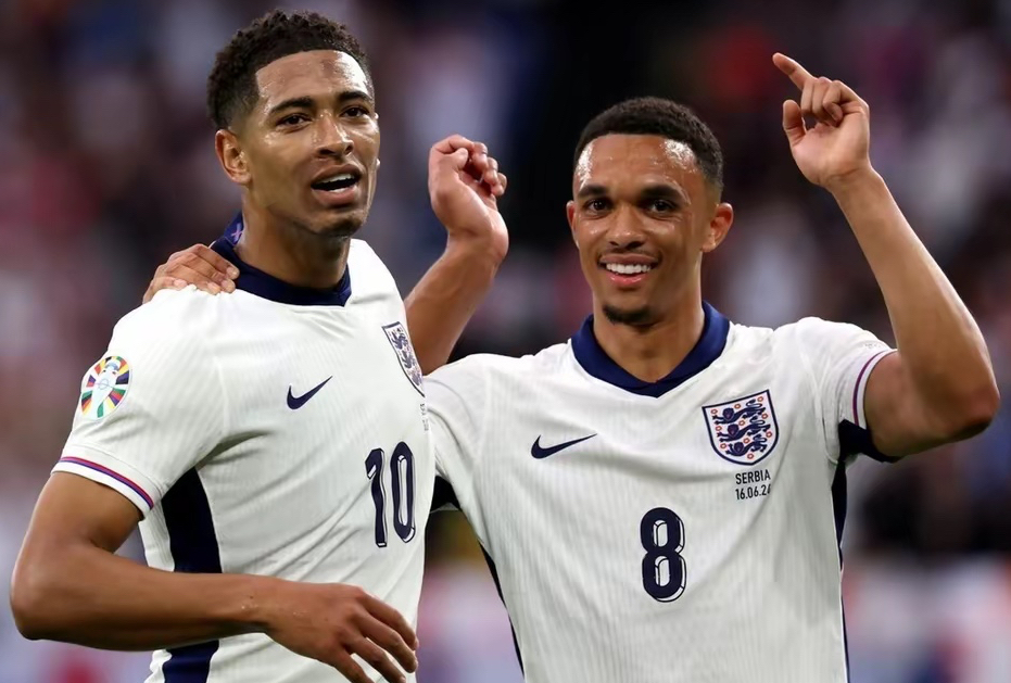 包含荷兰击败北爱尔兰，小组积分领先的词条