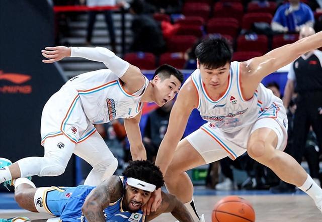 关于江苏队险胜吉林队，高诗岩扛起全队的信息