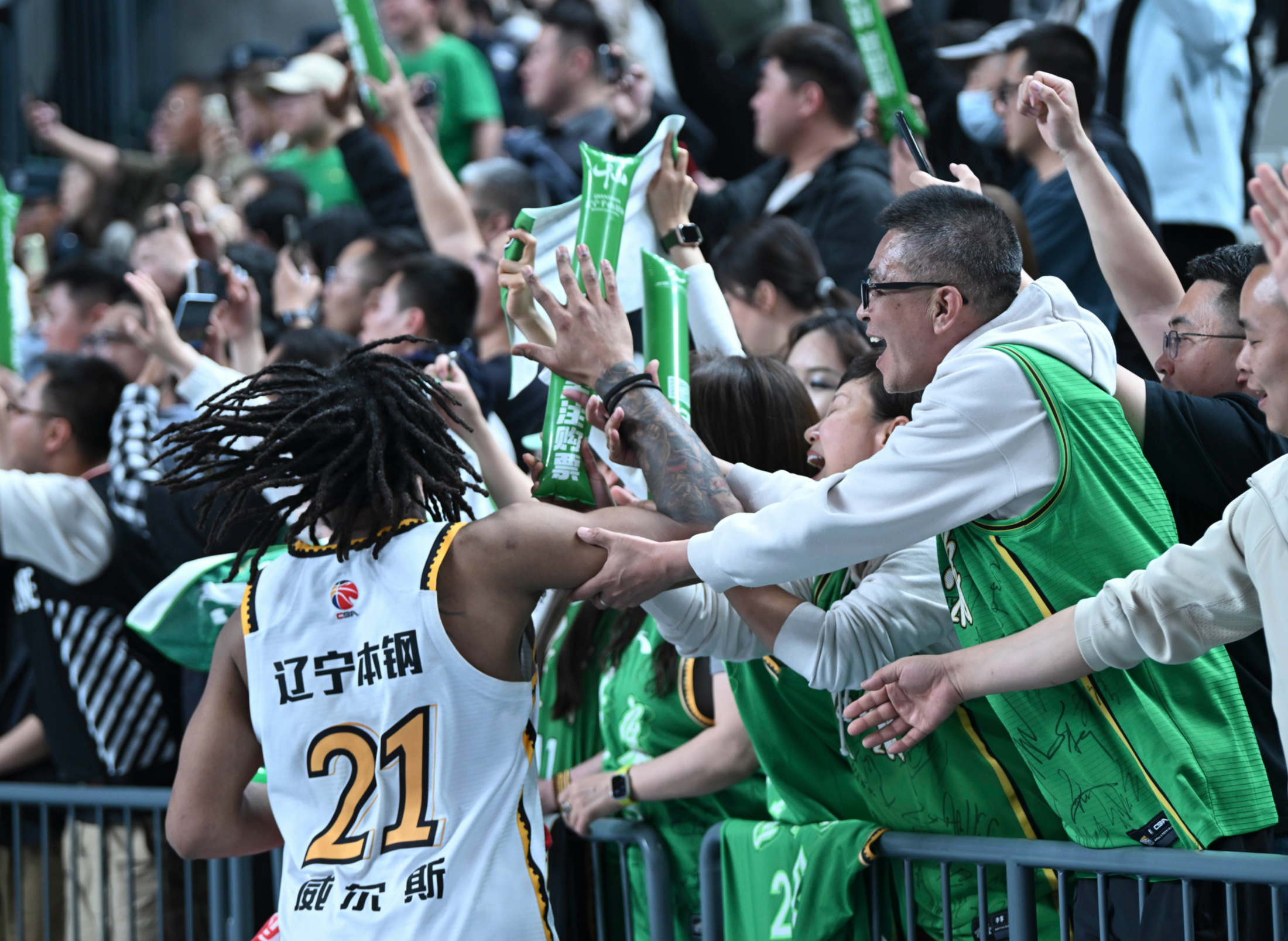 关于江苏队险胜吉林队，高诗岩扛起全队的信息