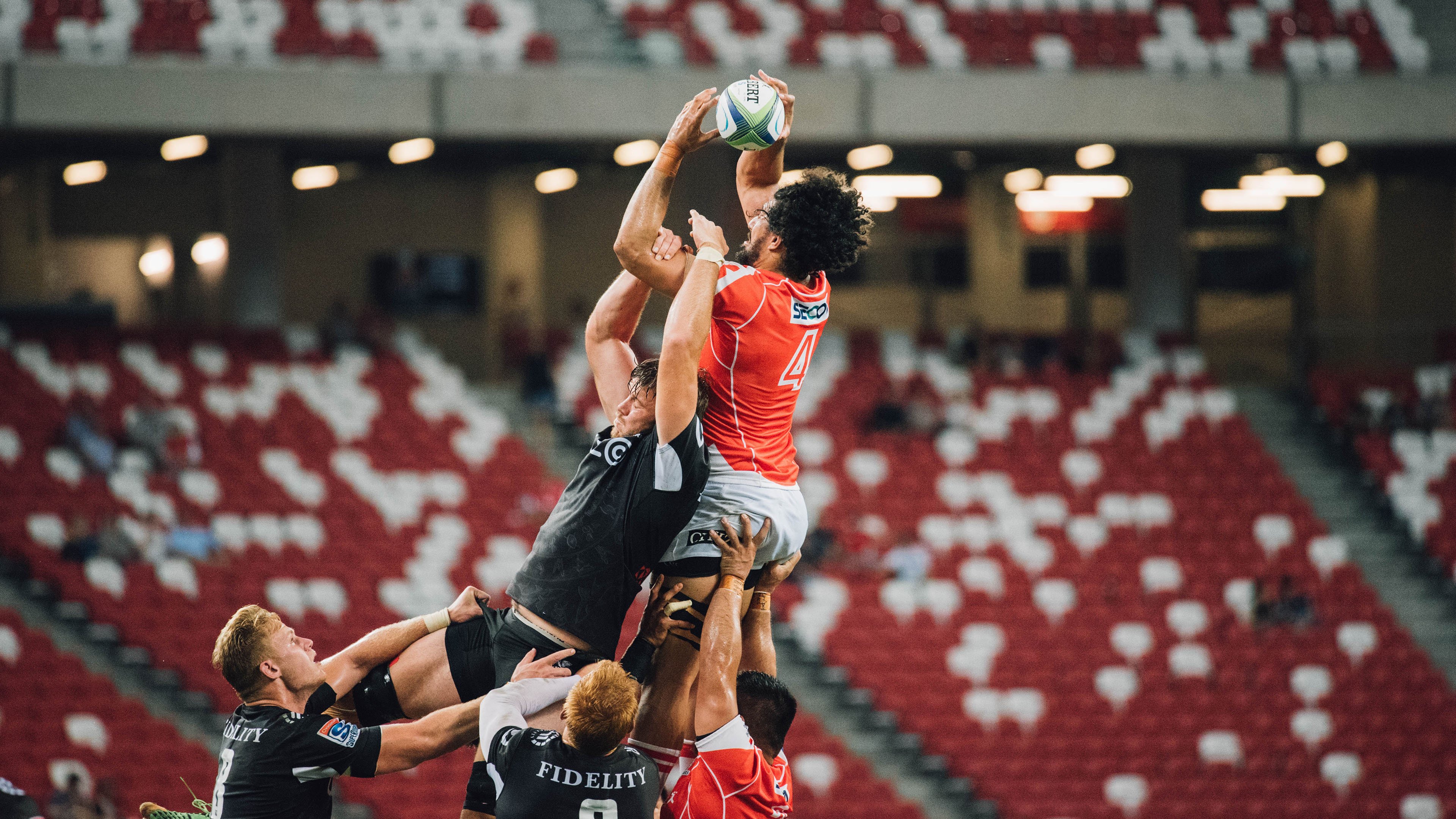 杜兰特一剑封喉，上海队险胜尼克斯背后的跨洋篮球启示